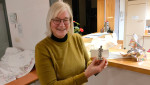 Petra met haar jubileumcadeau